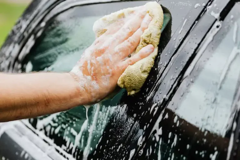 Quick Car Wash Spot in Montrose